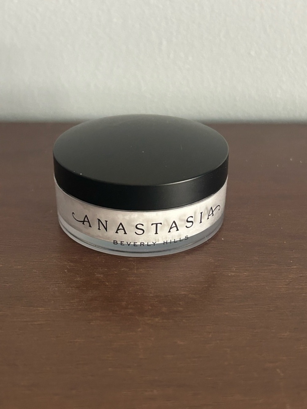 Anastasia Beverly Hills Loose Setting Powder- Translucent